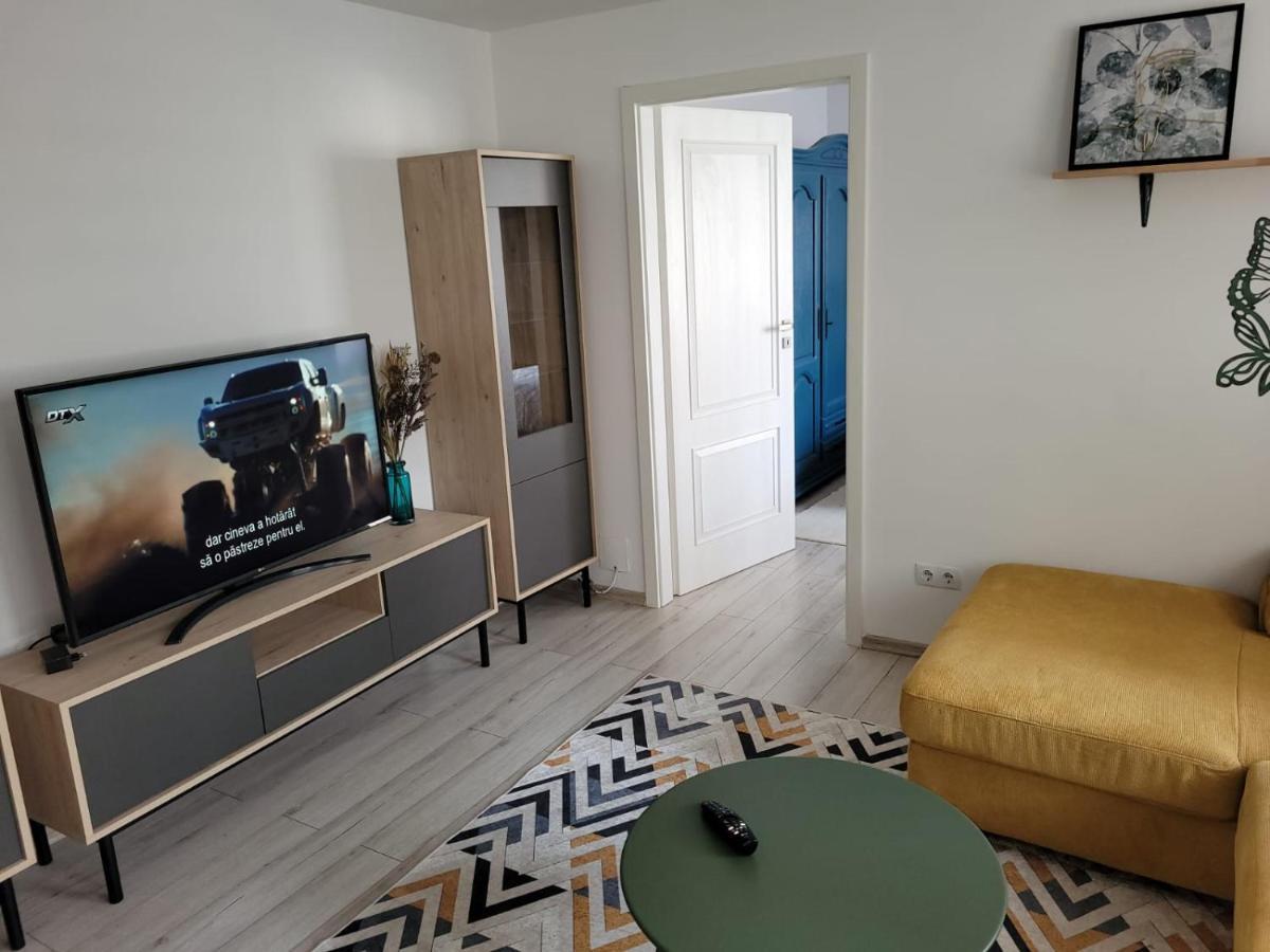 Lovely Apartment Near City Center Cluj-Napoca Luaran gambar